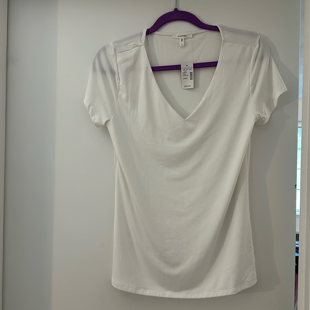 Maurice’s edgely tee